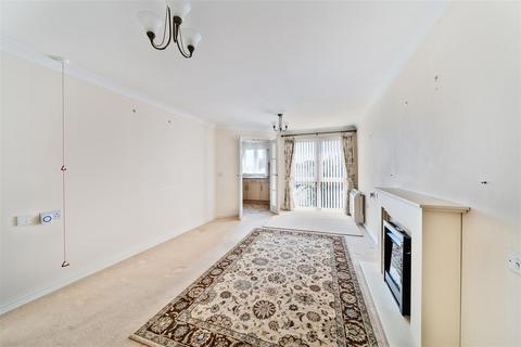 1 bedroom retirement property for sale, Alexandra Road, Gorseinon, Swansea