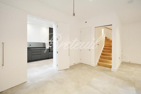 3 bedroom terraced house to rent, Lillie Road, London, SW6