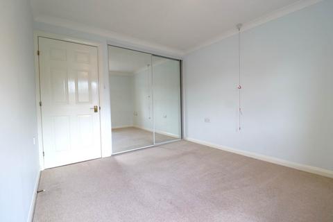 1 bedroom retirement property for sale, River Park, Marlborough, SN8 1XG