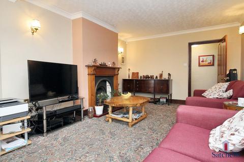 4 bedroom semi-detached house for sale, Norton Road, Letchworth Garden City, SG6