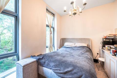 1 bedroom flat for sale, Martlesham Walk, Edgware, London, NW9