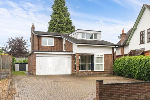 undefined, High Street, Stevenage SG2