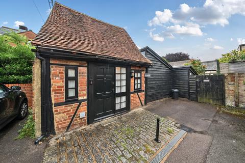 undefined, High Street, Kings Langley, Hertfordshire