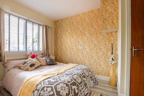 28 Boyd Road, Saltford, Bristol, BS31 3AP
