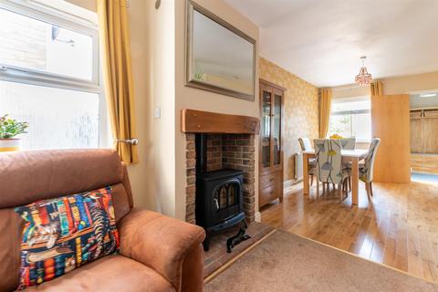 28 Boyd Road, Saltford, Bristol, BS31 3AP