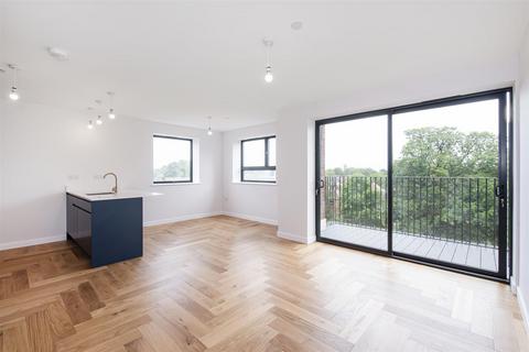 1 bedroom apartment for sale, Kemsley Court, Ealing, W13