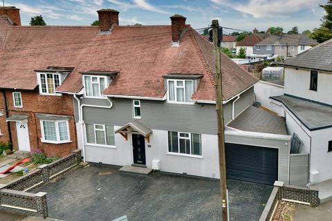 4 bedroom house for sale, Wood Lane, Dagenham RM8