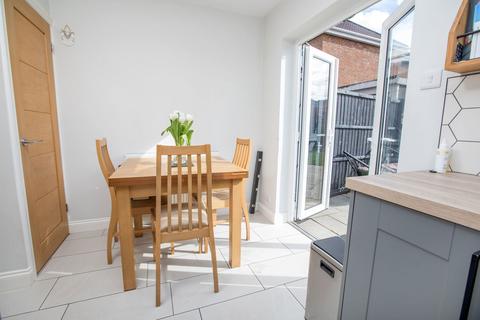 4 Fineshade Grove, Corby, NN17 1HR
