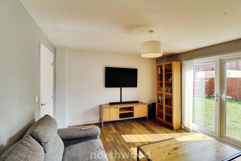 3 bedroom townhouse for sale, Ancient Drive, Doncaster DN6