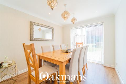 17 Oaklands Way, Birmingham, B31 5EA
