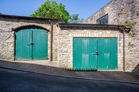 undefined, Leg Square, Shepton Mallet
