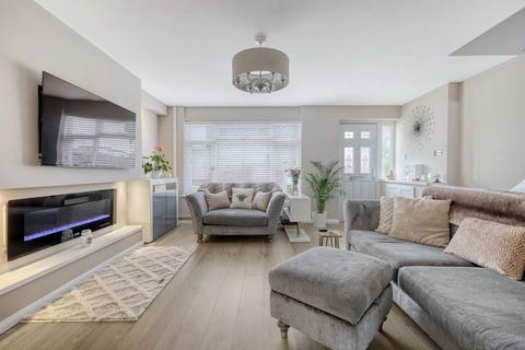 57 Arun, East Tilbury, Tilbury, RM18 8SX