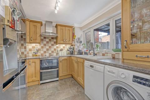 57 Arun, East Tilbury, Tilbury, RM18 8SX