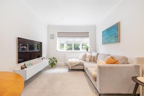 Flat 22, Avenue Court Avenue Road, London, SE20 7RX