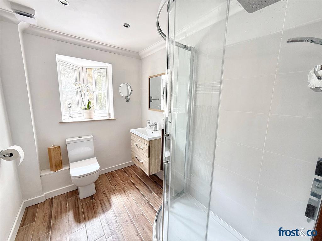 Ensuite