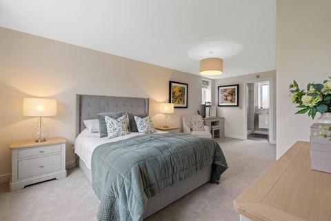 5 bedroom detached house for sale, William Eccles Close , Houlton, Rugby , CV23