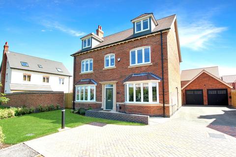 undefined, William Eccles Close , Houlton, Rugby , CV23