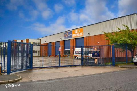 undefined, Low Fields Road, Leeds LS12