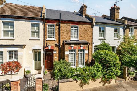 33 Hassendean Road, London, SE3 8TR