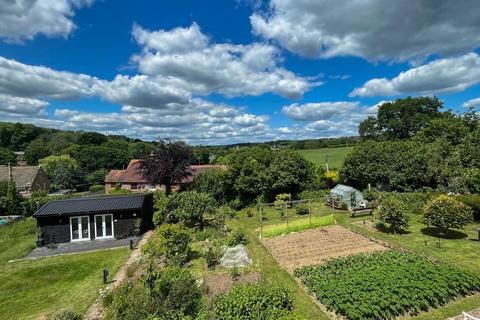 14 Blacksmiths Field, Crowhurst, Battle, TN33 9AX