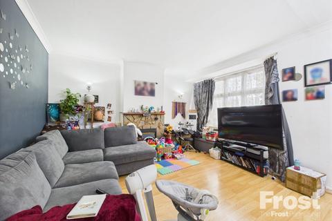 61 Clockhouse Lane, Ashford, TW15 2EP