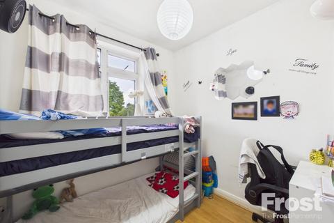 61 Clockhouse Lane, Ashford, TW15 2EP