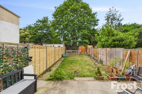 61 Clockhouse Lane, Ashford, TW15 2EP