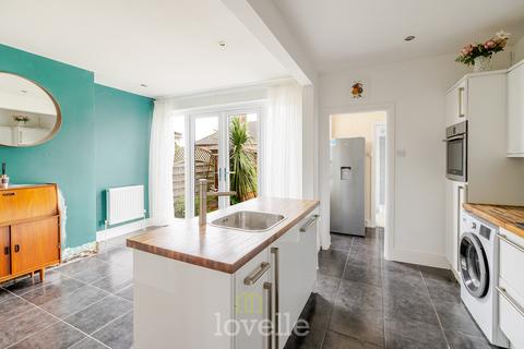 3 bedroom semi-detached house for sale, Princes Road, Cleethorpes DN35