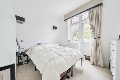 Apartment 1, 6 Ashmore Road, London, SE18 4BY