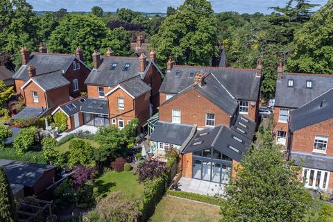 21 Chiltern Road, Hitchin, SG4 9PJ
