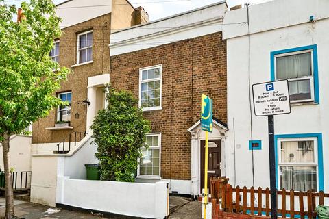 82 Frederick Place, London, SE18 7BH