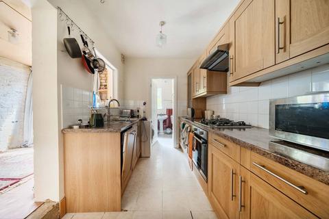 82 Frederick Place, London, SE18 7BH
