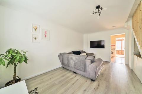 10 Axbridge, Bracknell, RG12 0XB