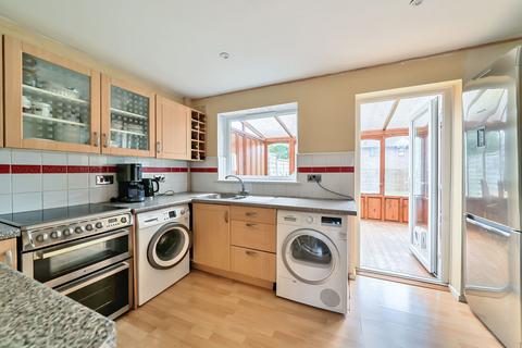 10 Axbridge, Bracknell, RG12 0XB