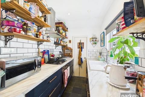2 bedroom end of terrace house for sale, Elm Park Road, Berkshire RG30