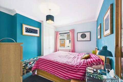 2 bedroom end of terrace house for sale, Elm Park Road, Berkshire RG30
