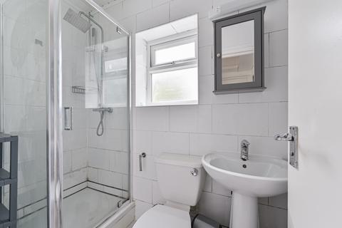 1 bedroom apartment to rent, Norbury Avenue, 220 Norbury Avenue, Thornton Heath
