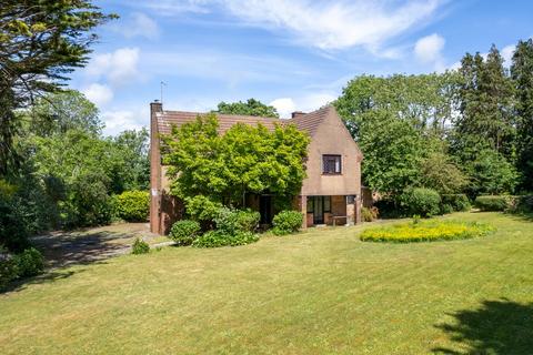 4 bedroom detached house for sale, Uzmaston Road, Haverfordwest SA61
