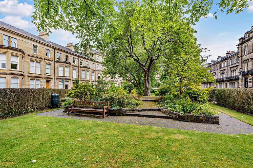 Residents Gardens