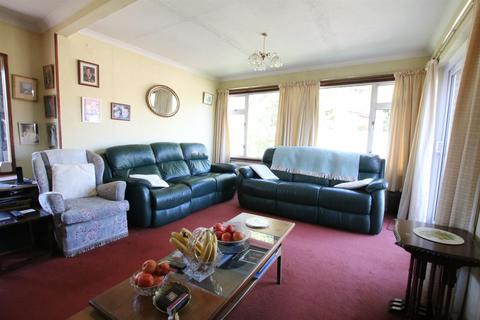 3 bedroom detached bungalow for sale, COBHAM ROAD, FETCHAM, KT22