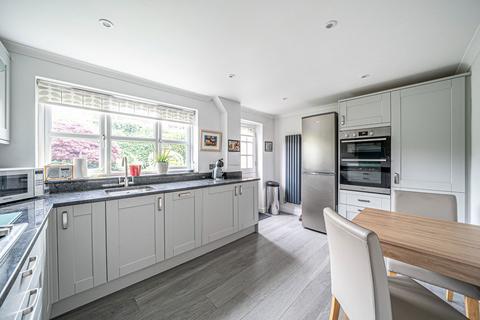 25 Evingar Road, Whitchurch, RG28 7EY
