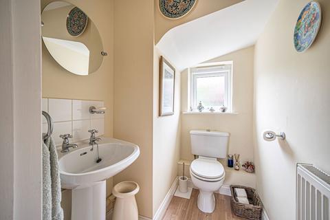 25 Evingar Road, Whitchurch, RG28 7EY