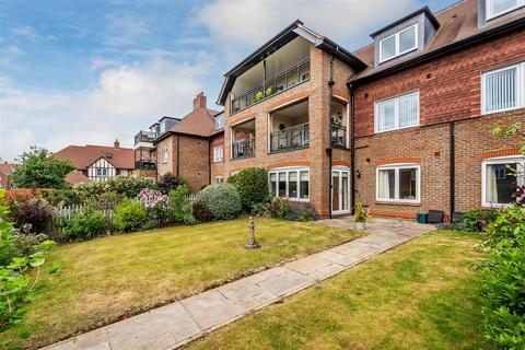 2 bedroom retirement property for sale, HARTFIELD ROAD, LEATHERHEAD, KT22