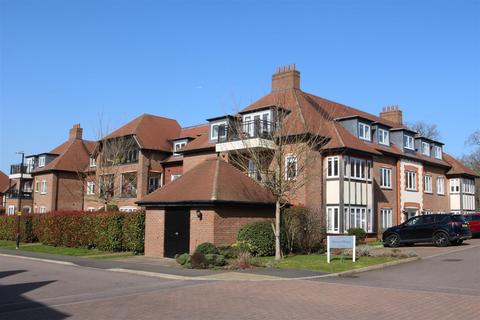 2 bedroom retirement property for sale, HARTFIELD ROAD, LEATHERHEAD, KT22