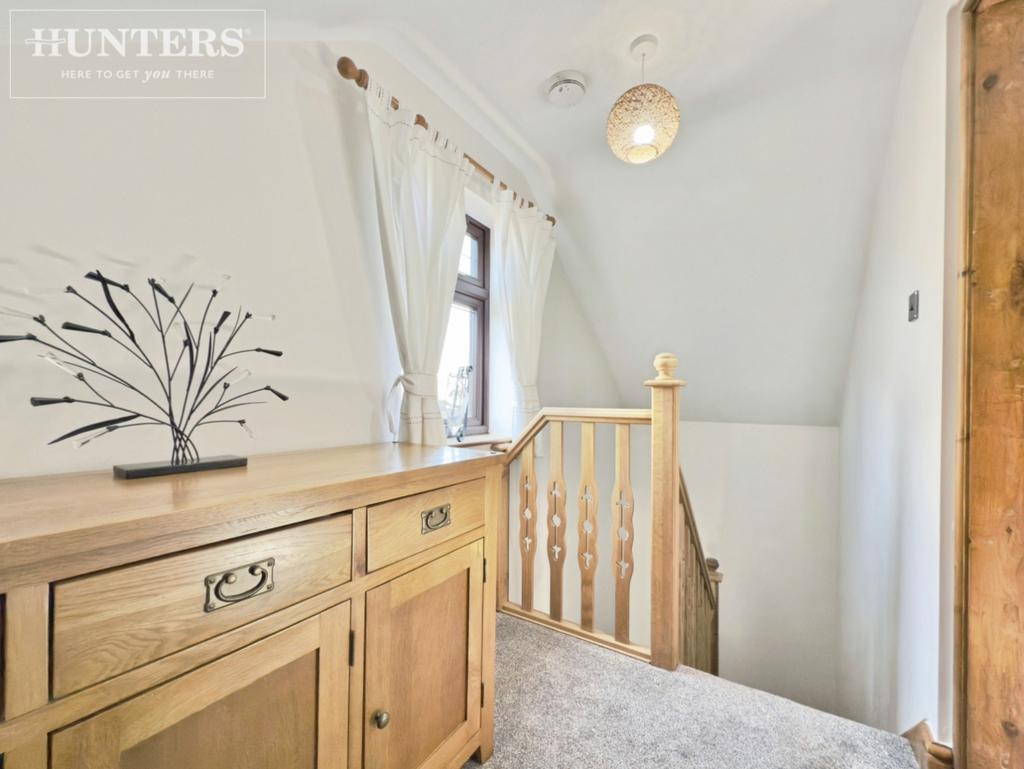 Pbox-bedroom-347312.jpg