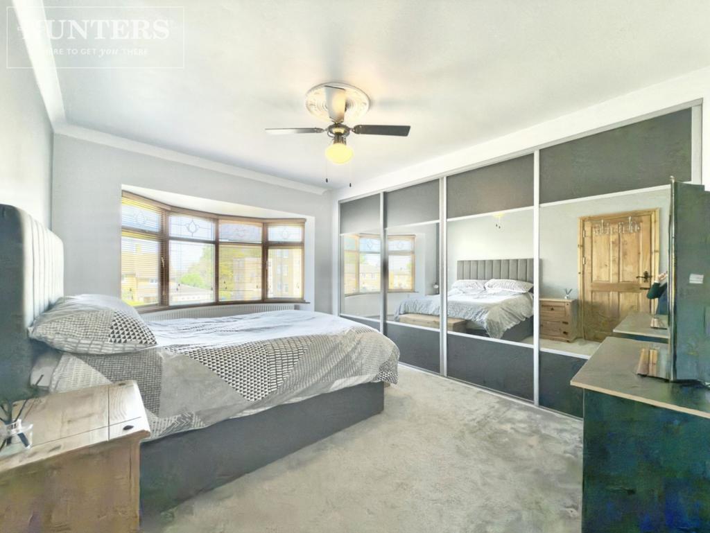 Pbox-bedroom-347312.jpg
