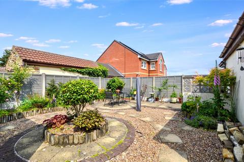 33 Meadowgate Drive, Lofthouse, Wakefield, WF3 3SR