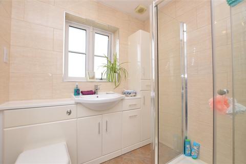 33 Meadowgate Drive, Lofthouse, Wakefield, WF3 3SR