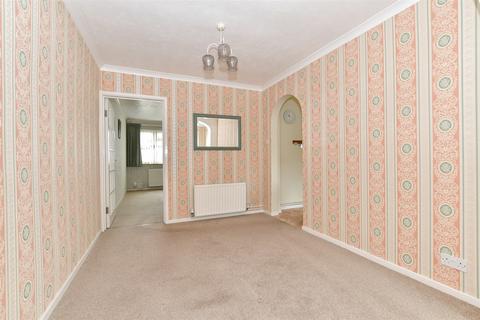 3 bedroom semi-detached house for sale, Briar Walk, Tonbridge TN10