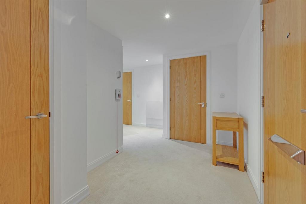 17-5663 PFMCS - 4 Holly Place-64-medium.jpg